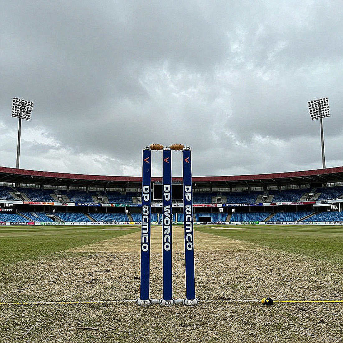 मुशफिकुर की उंगली, मिरपुर की चुप्पी: एक कंट्यूजन जिसने बांग्लादेश के WTC गणित पर उंगली रख दी